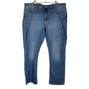 Lee NWT Womens Mid Rise Straight Leg Jeans Stretch Denim Regular Fit 20 Medium